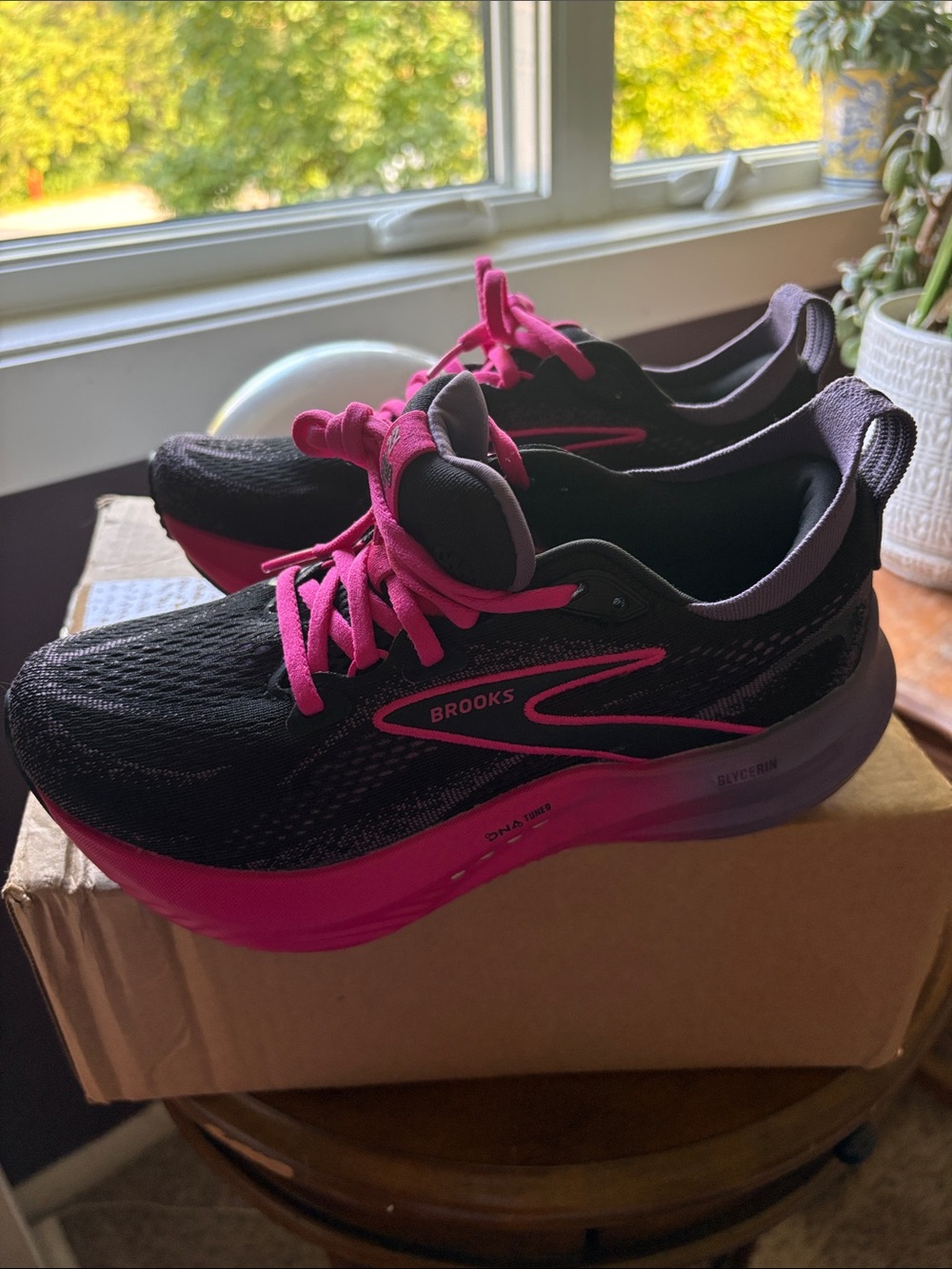 Brand new!  Brooks Glycerin 22 Empower Her Women's Running Shoe